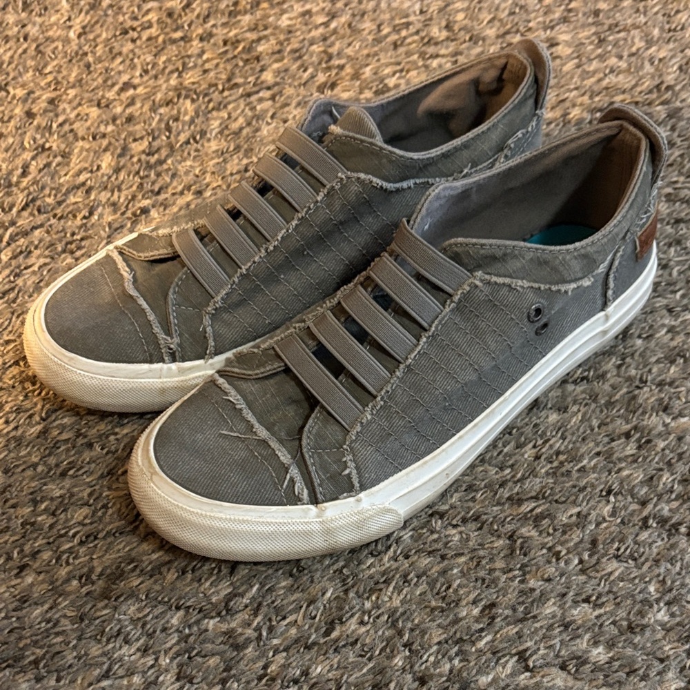 Blowfish Charcoal Slip-On Sneakers